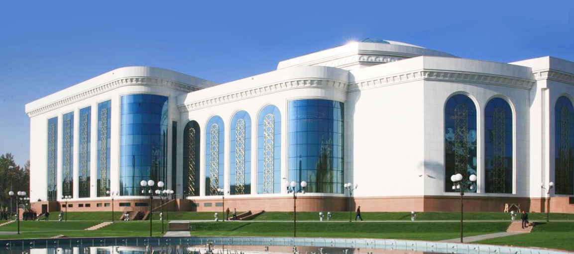Здание «Маърифат маркази» в Ташкенте